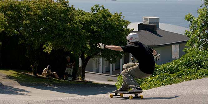 Longboarding - Downhill