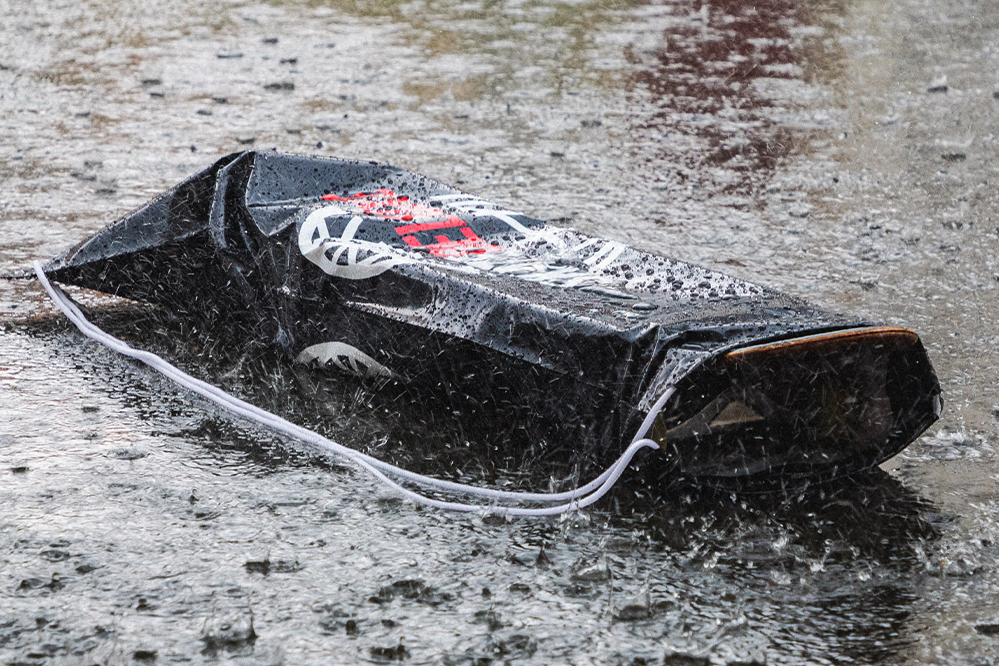 Free SKATEDELUXE Rain Cover bag with every order exceeding CHF 130