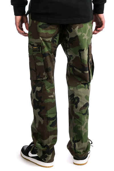 nike camouflage cargo pants