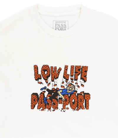 Passport Low Life Brick T Shirt White Koop Bij Skatedeluxe