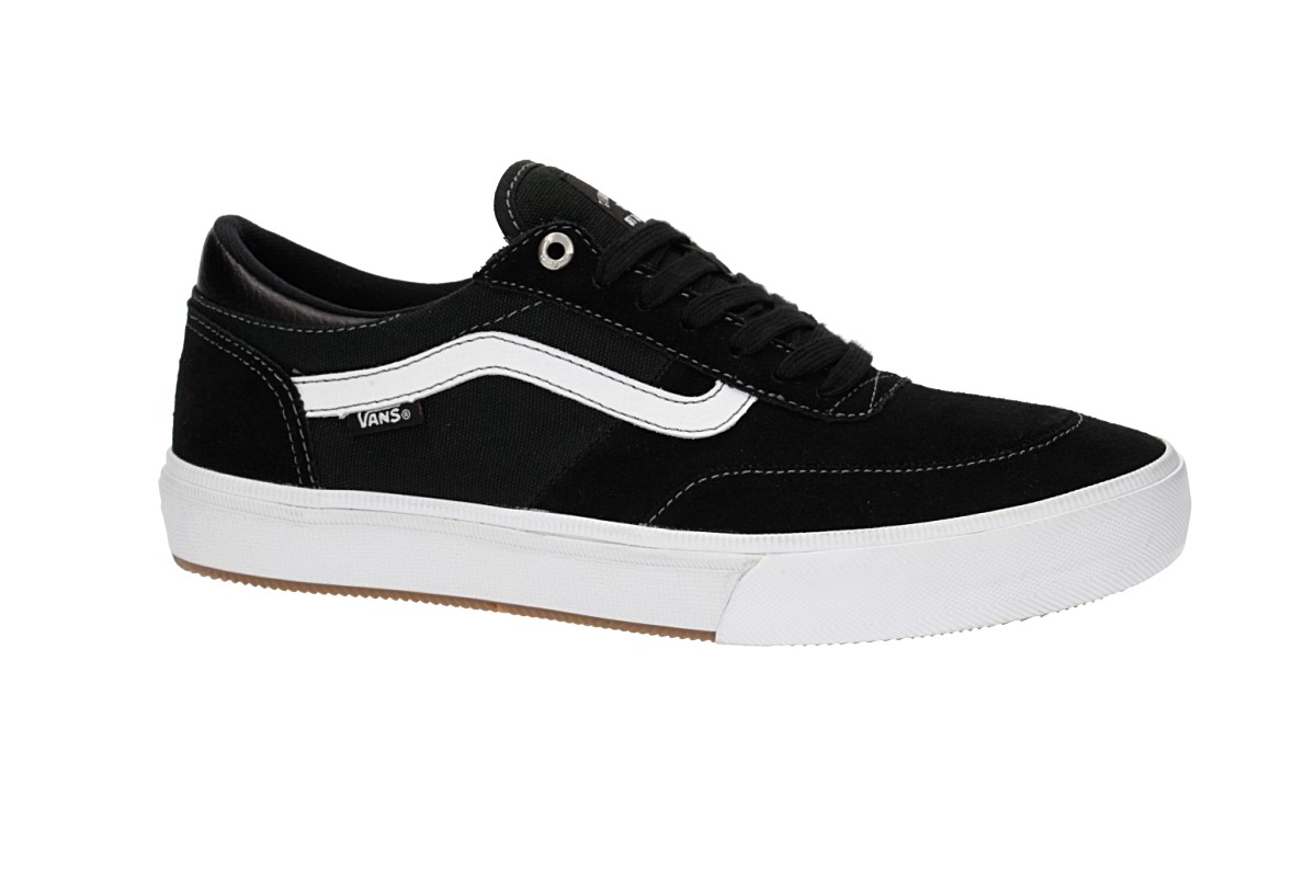 vans gilbert crockett pro 2 black white