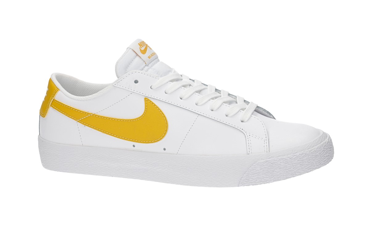 Nike SB Zoom Blazer Low Chaussure (white mineral gold)