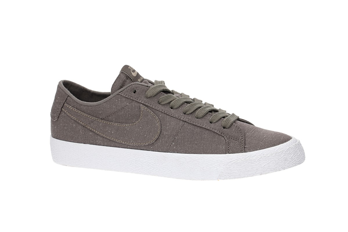 Nike SB Zoom Blazer Low Canvas Deconstructed Schuh (ridgerock khaki)