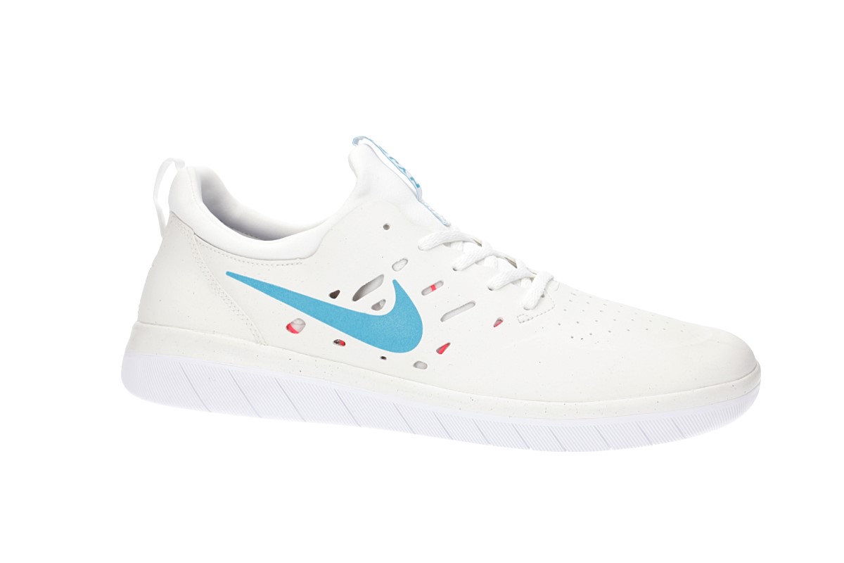 Nike SB Nyjah Free Schuh (summit white light blue)