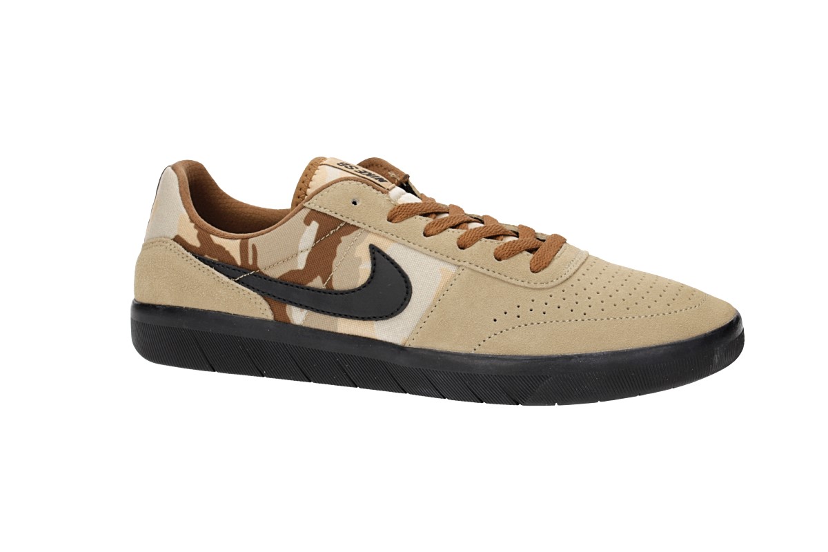 nike sb team classic parachute beige camo