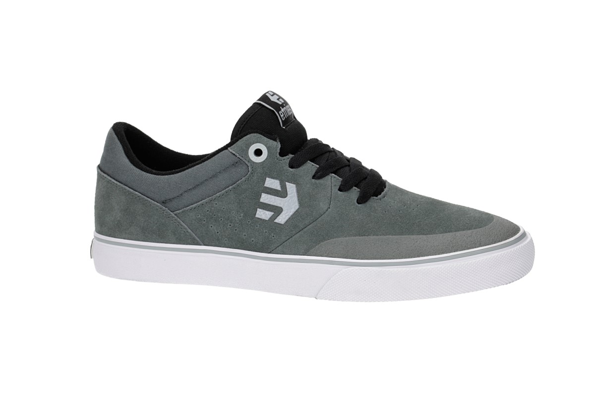 etnies athletic sneakers