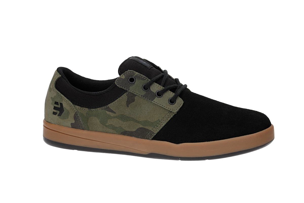 etnies camo shoes