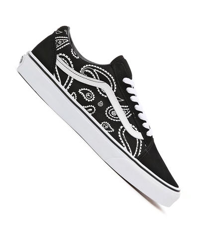 Shop Vans Old Skool Shoes (peace paisley black true white) online |  skatedeluxe