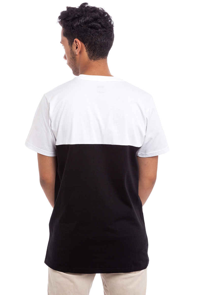 SK8DLX Switch T-Shirt (black white)