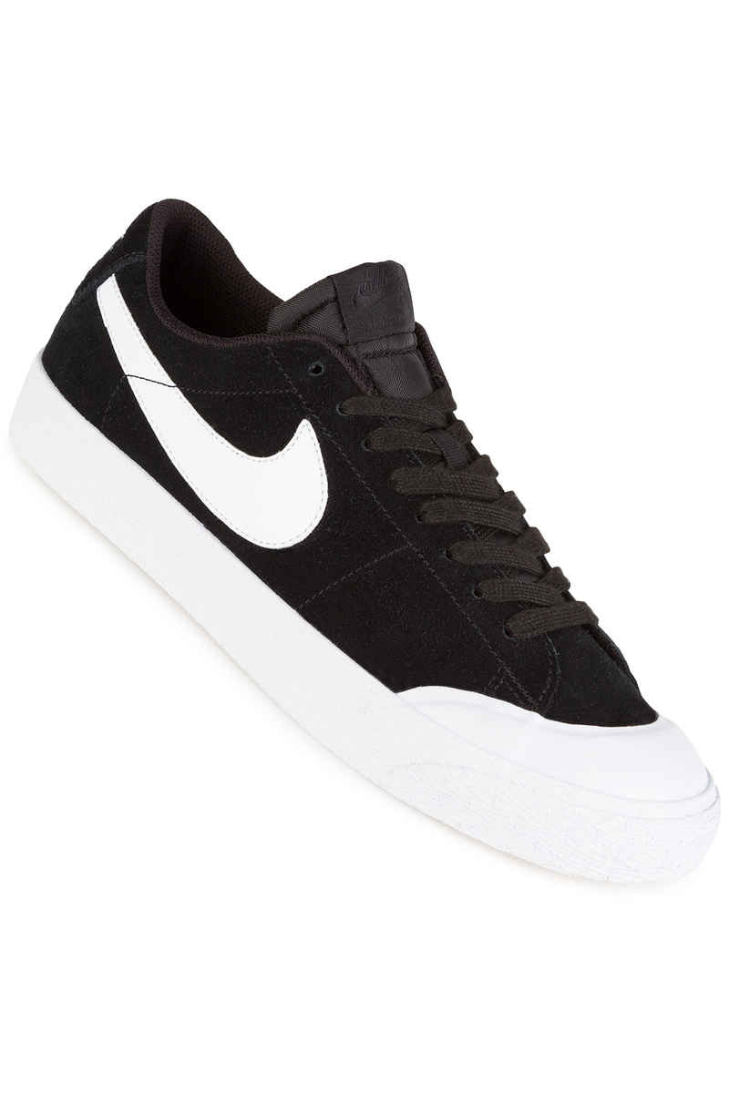 blazer low xt