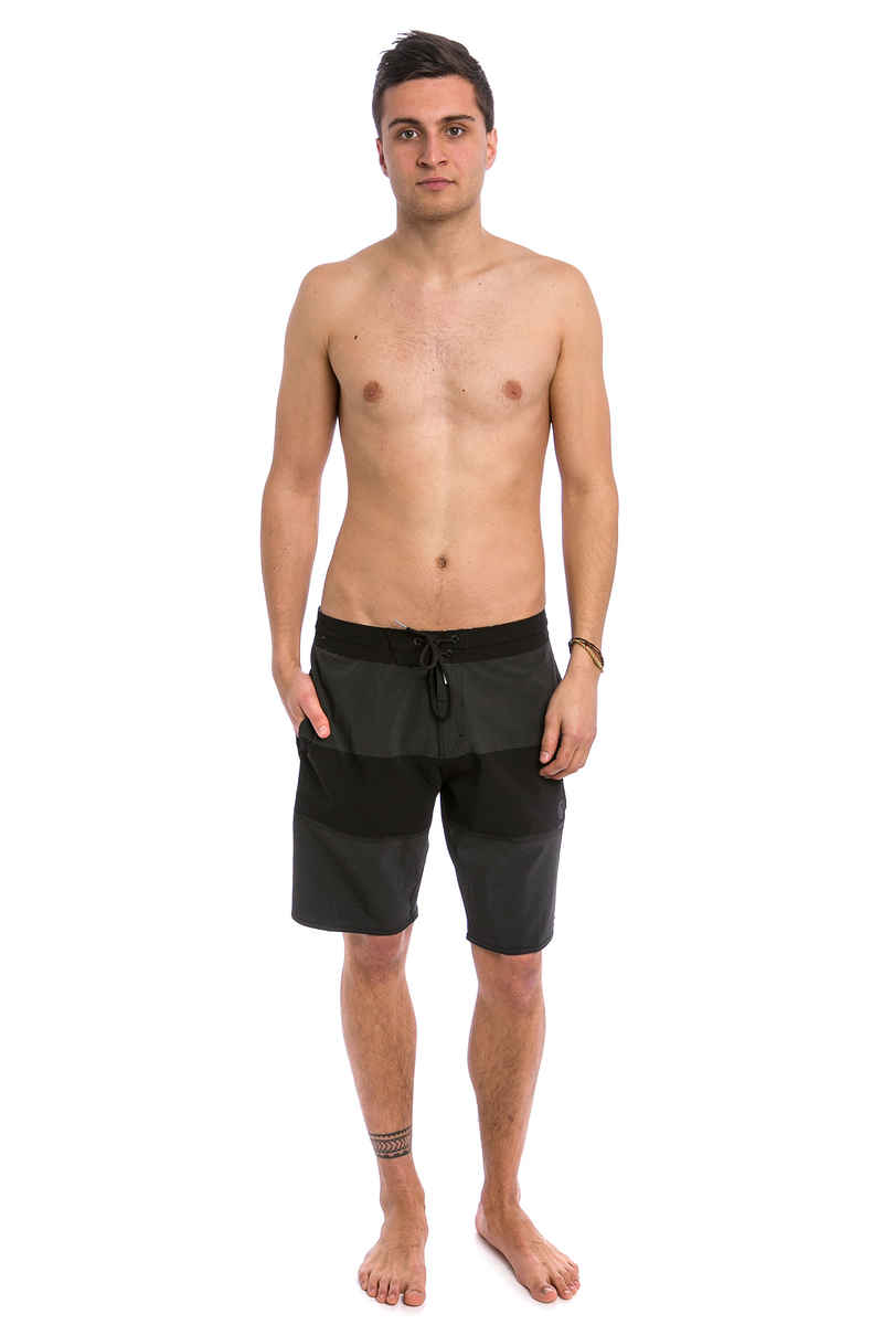 Volcom Quarta Static Stoney Boardshorts (black)