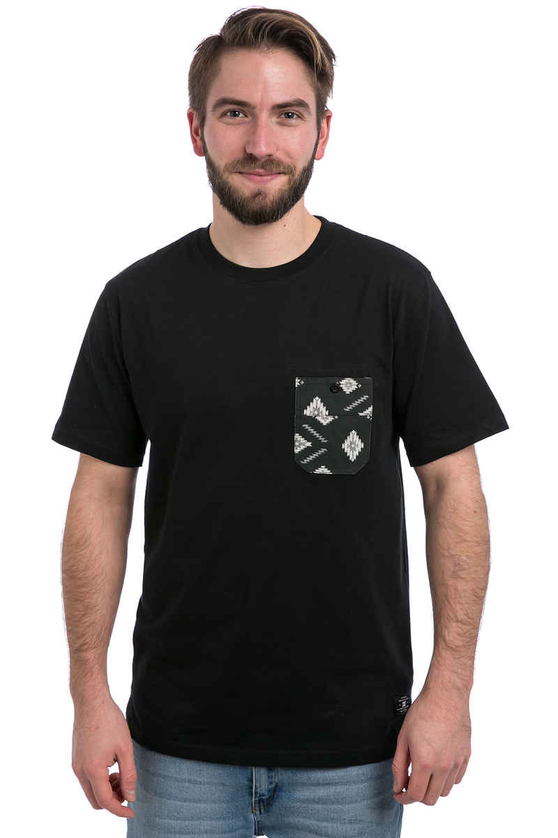 DC Lubbock T-Shirt (black ethnic print)