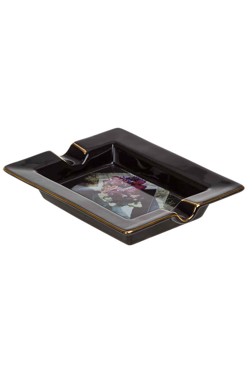Carhartt WIP Graveyard Ashtray (black)