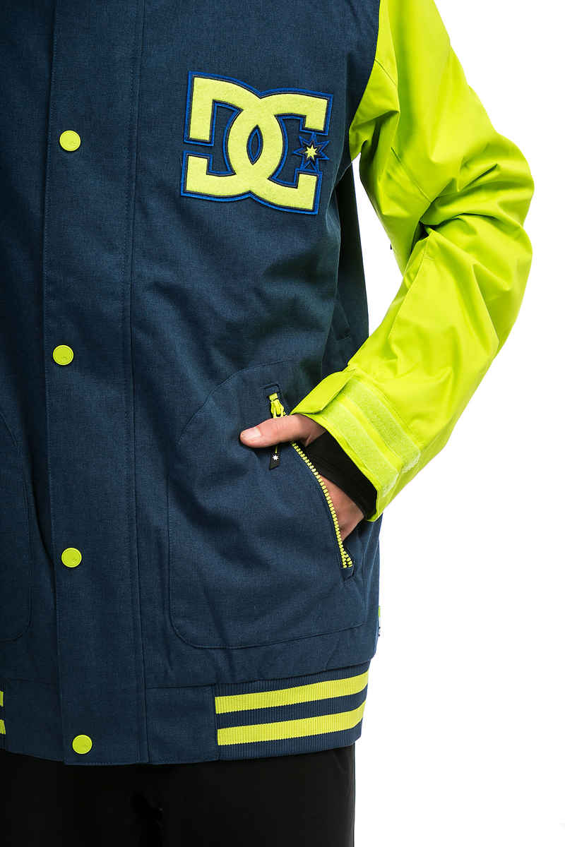 DC DCLA Snowboard Jacket (tender shots)