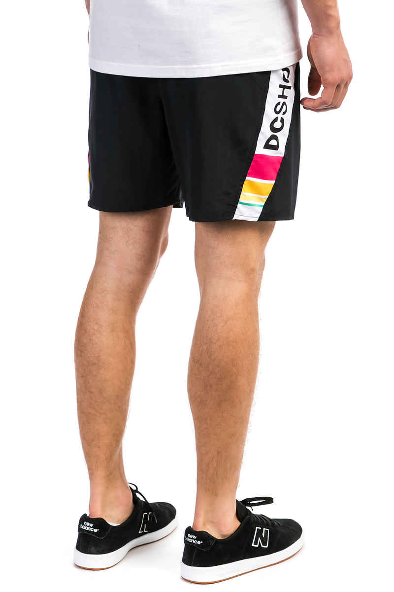DC Breakwall 2 Volley 16.5 Shorts (black)