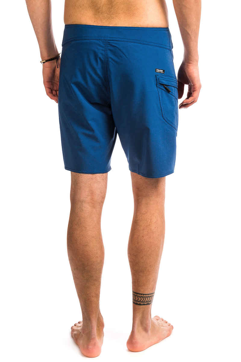 Volcom Lido Solid Mod 18 Boardshorts (camper blue)