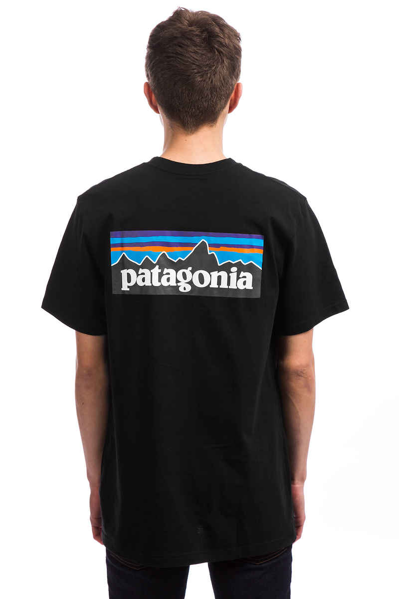 Patagonia P-6 Logo Responsibili T-Shirt (black)