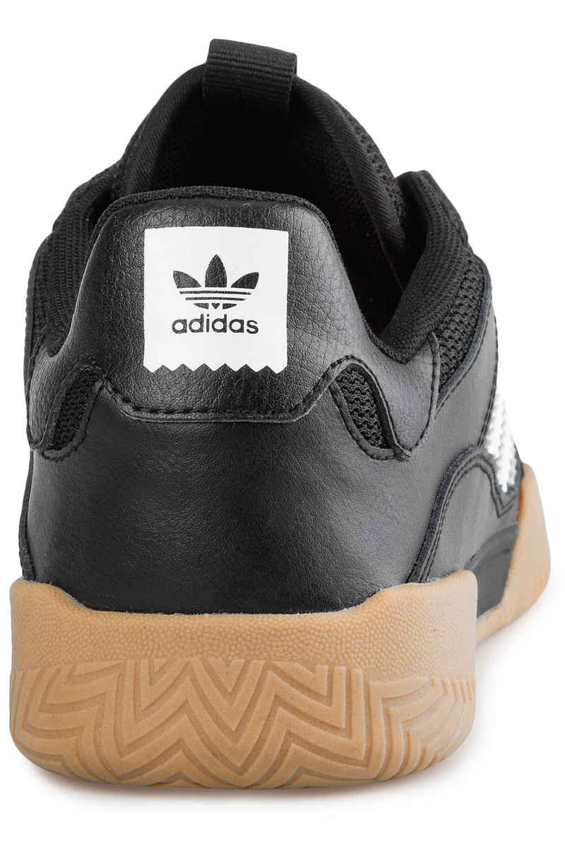 adidas Skateboarding VRX Low Zapatilla (core black white gum)
