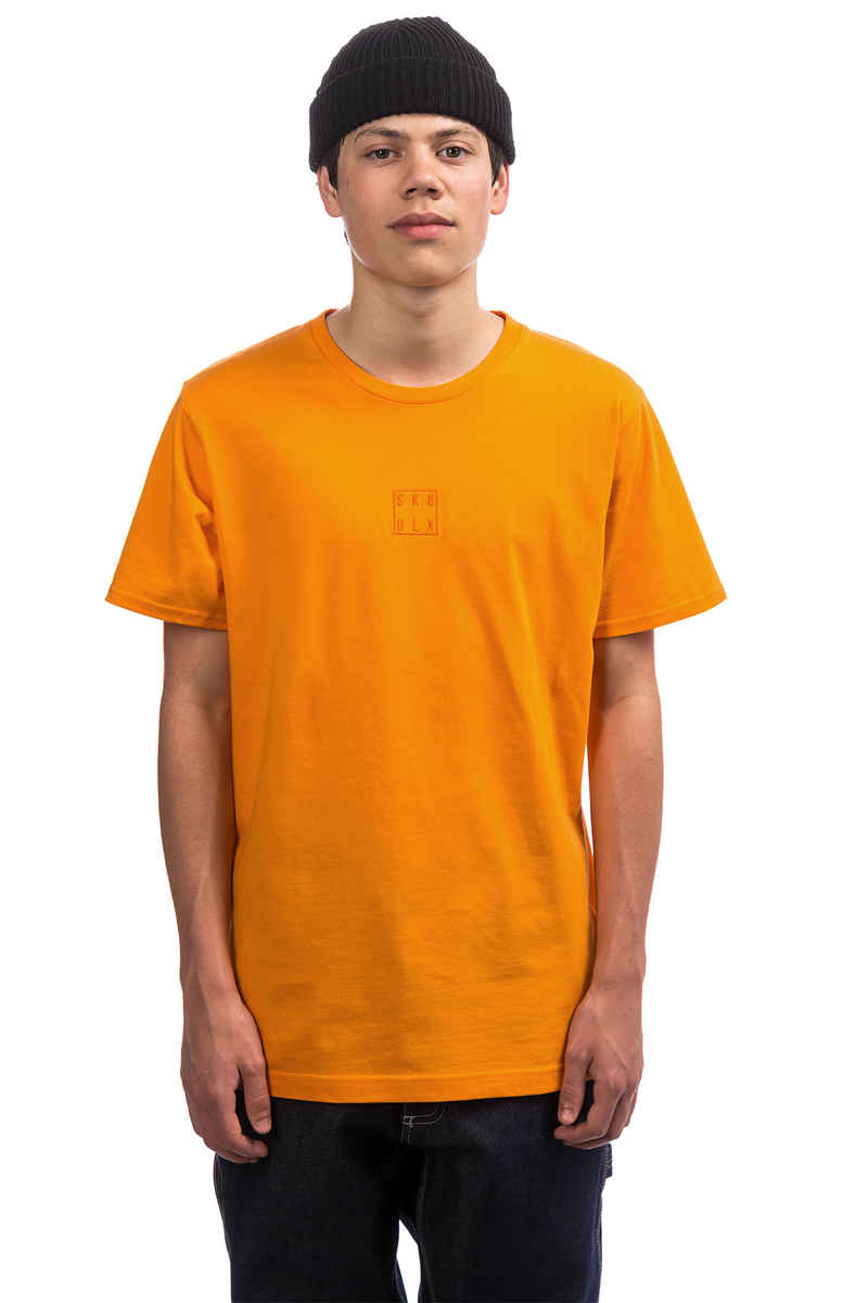 SK8DLX Square T-shirt (orange)