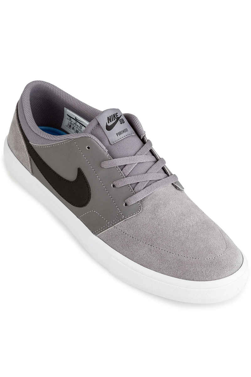 Nike SB Solarsoft Portmore II Chaussure (gunsmoke black white)