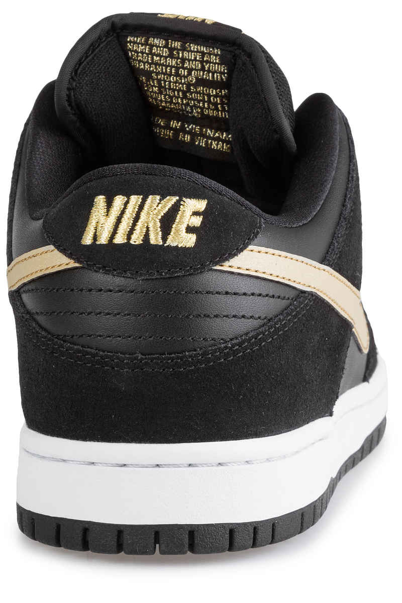 Nike SB Dunk Low Pro Zapatilla (black metallic gold)