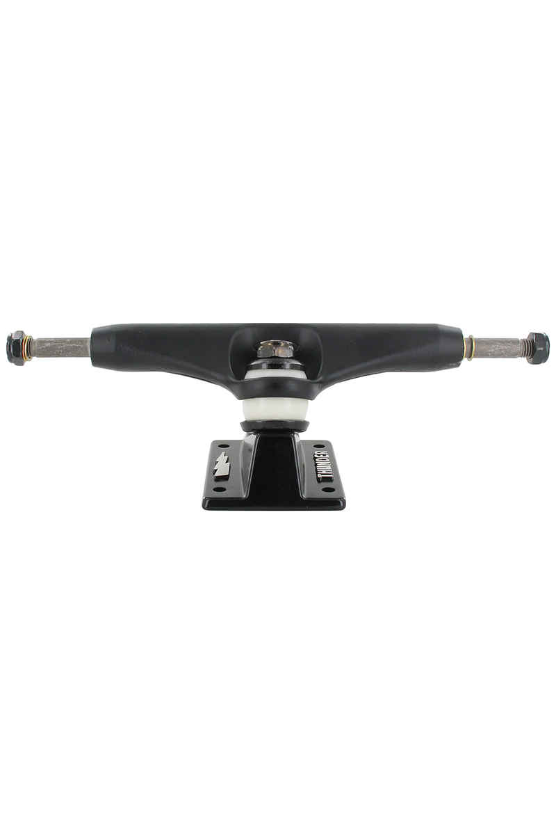 Thunder 149 High Lights Achse (night)