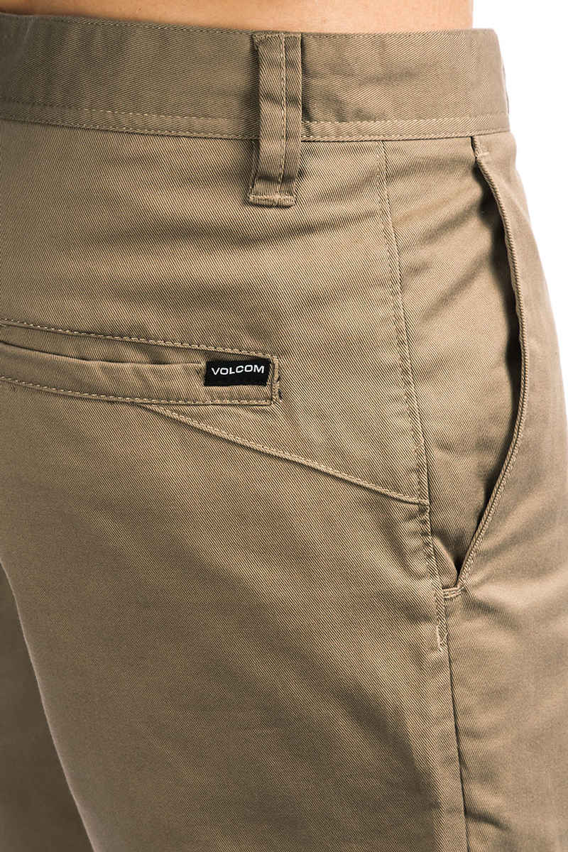 Volcom Frickin Modern Stretch Shorts (khaki)