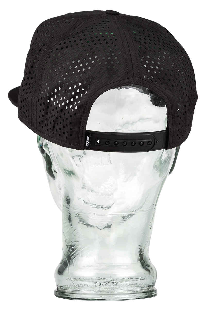 Nike SB Performance Trucker Cap (black white)