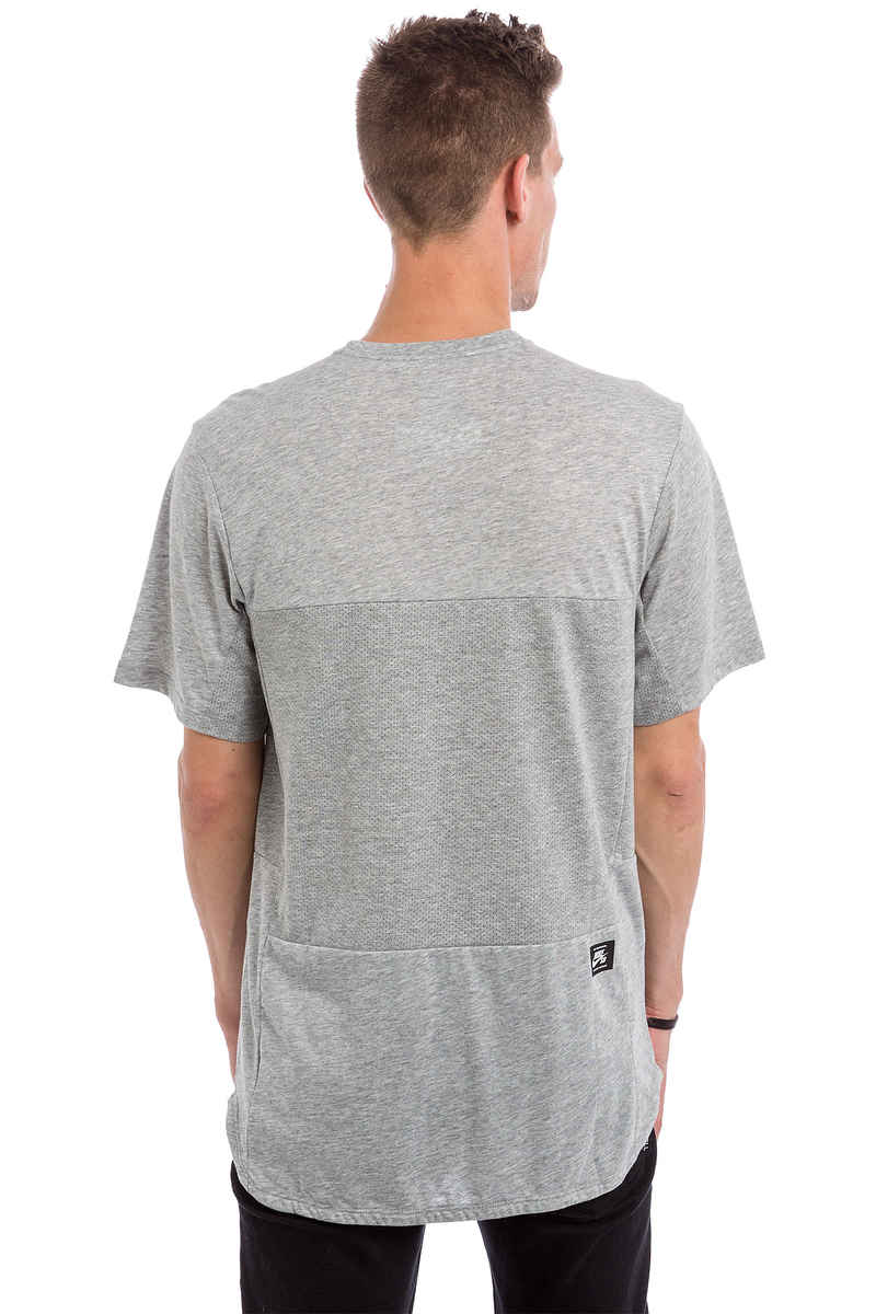 Nike SB Skyline Dri-FIT T-shirt