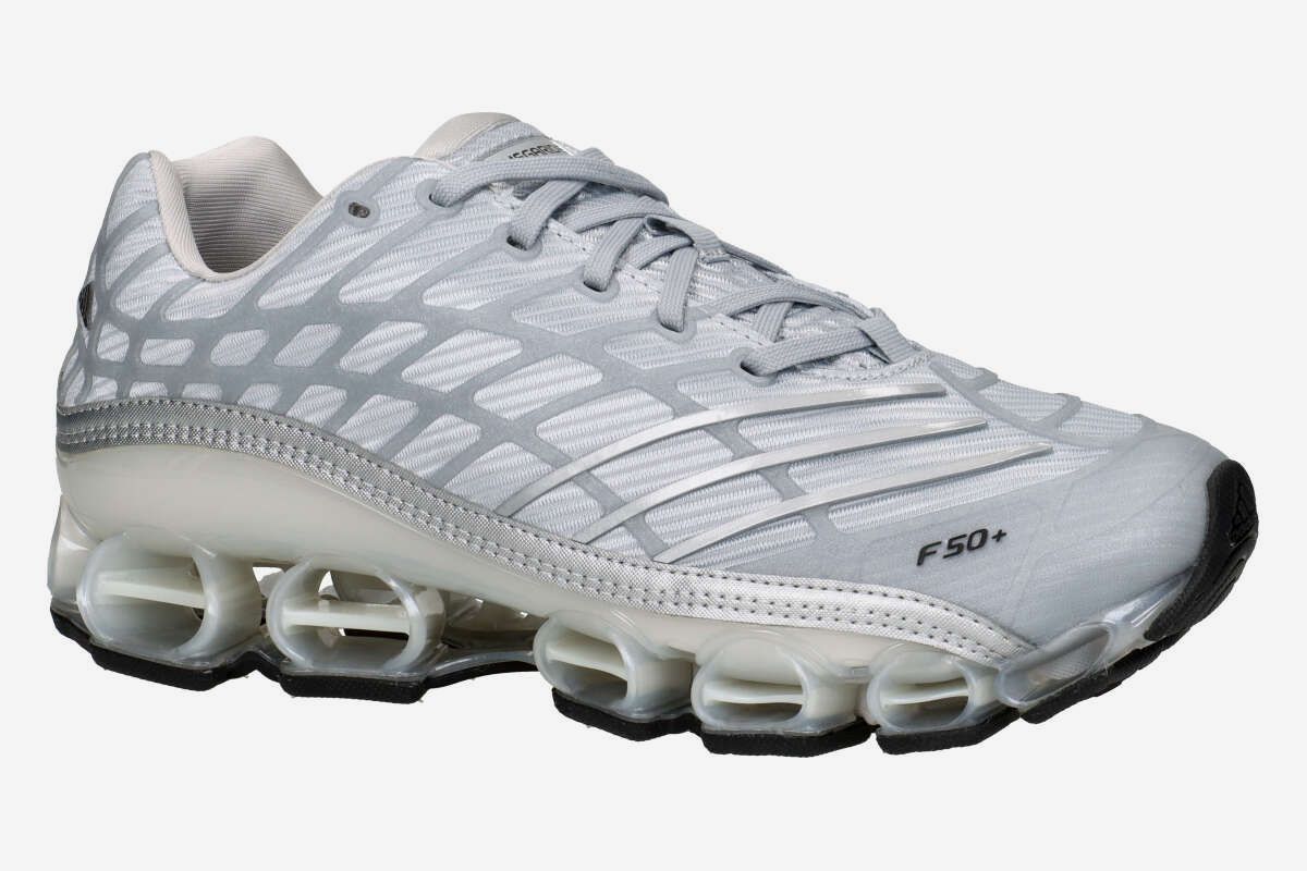 adidas Skateboarding Megaride F50 Shoes (silver silver zero)