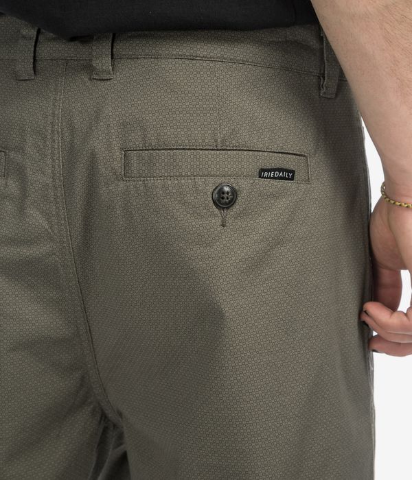 Iriedaily Love City Pantaloncini (smokey olive)