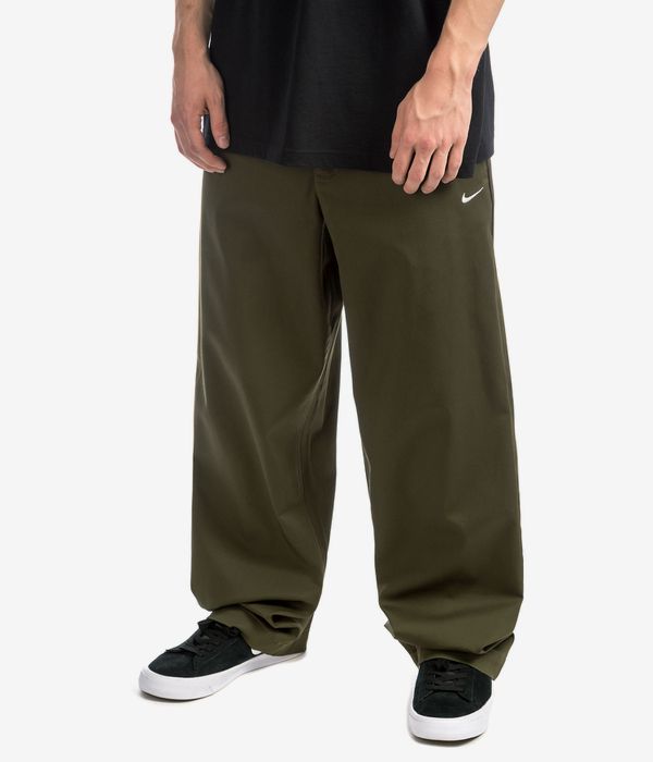 cultura Alentar aguja Compra online Nike SB Chino Pantalones (rough green) | skatedeluxe