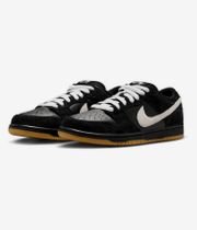 Nike SB Dunk Low Pro Scarpa (black white black gum)