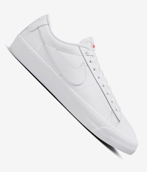 Nike SB Blazer Low Pro GT Iso Shoes (triple white)