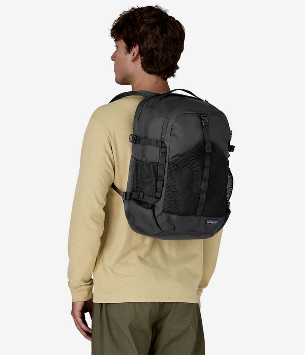 Patagonia Refugio Day Rucksack 30L (all black)