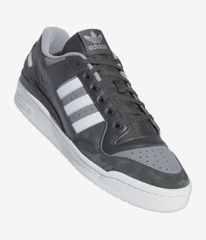 adidas Skateboarding Forum 84 Low ADV Shoes (carbon crystal white grey)