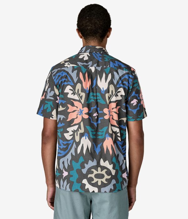 Patagonia Go To Shirt (kaleido black)