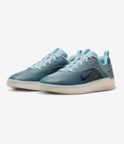 Nike SB Zoom Nyjah 4 Shoes (glacier blue black smokey blue s)