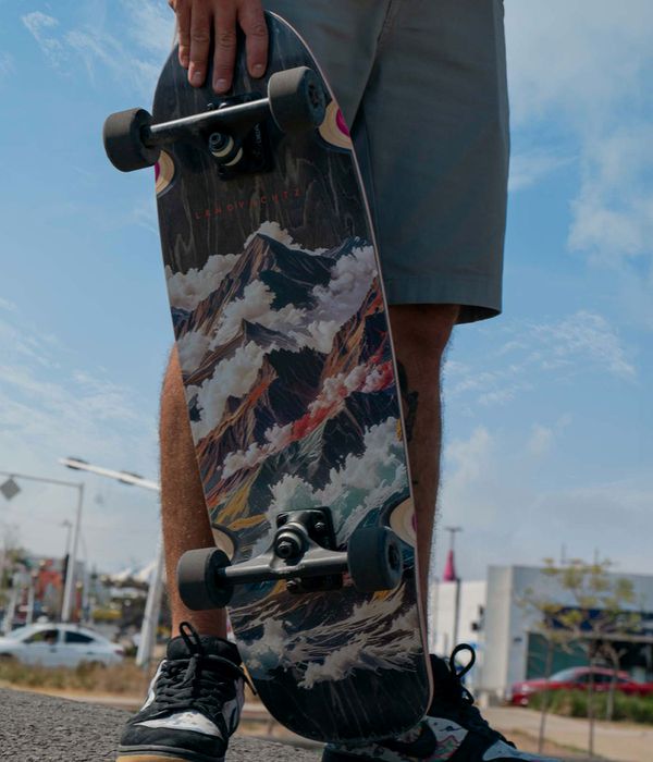 Landyachtz Tugboat 30" (76.2cm) Cruiser (atmosphere)