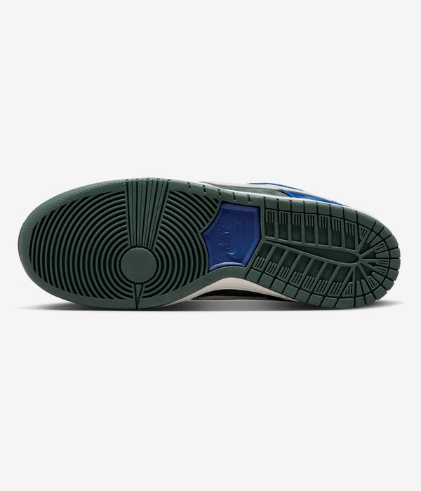 Nike SB Dunk Low Pro Shoes (deep royal blue sail)