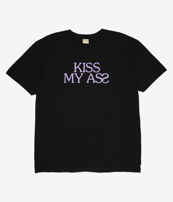 Fucking Awesome Kiss My Ass T-shirt (black)