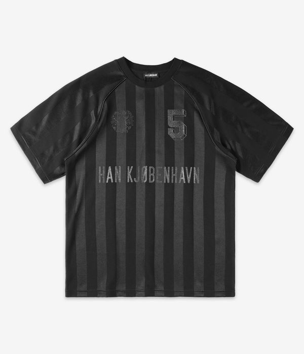HAN KJØBENHAVN Logo Football T-Shirt (black)