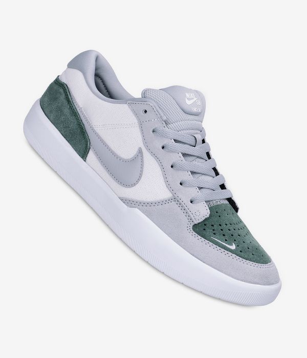 Nike SB Force 58 Shoes (white silver fir white)