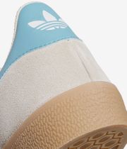 adidas Skateboarding Gazelle ADV Scarpa (wonder white preloved blue)