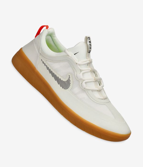 Nike SB Nyjah Free 2 Shoes (summit white black bright crimso)