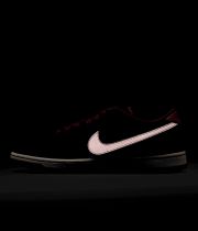Nike SB x Riot Skateshop Dunk Low Pro Shoes (night maroon)