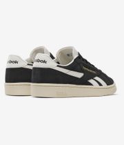 Reebok Club C Grounds UK Buty (black white)