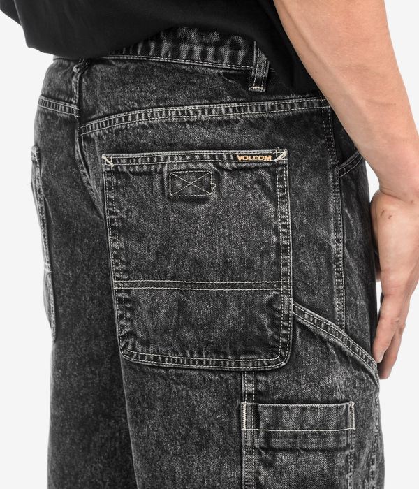 Volcom Labored Utility Shorts (light acid black)