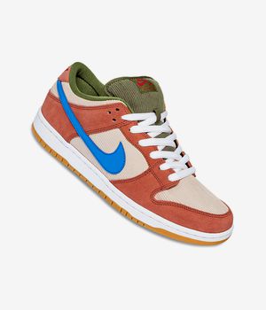Nike SB Dunk Low Pro Schuh (dusty peach photo blue)