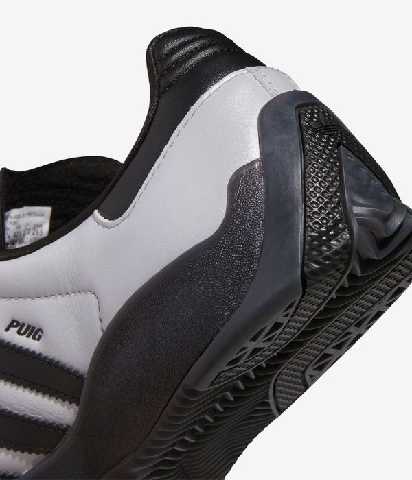 adidas Skateboarding Puig Samba Shoes (silver met core black core black)